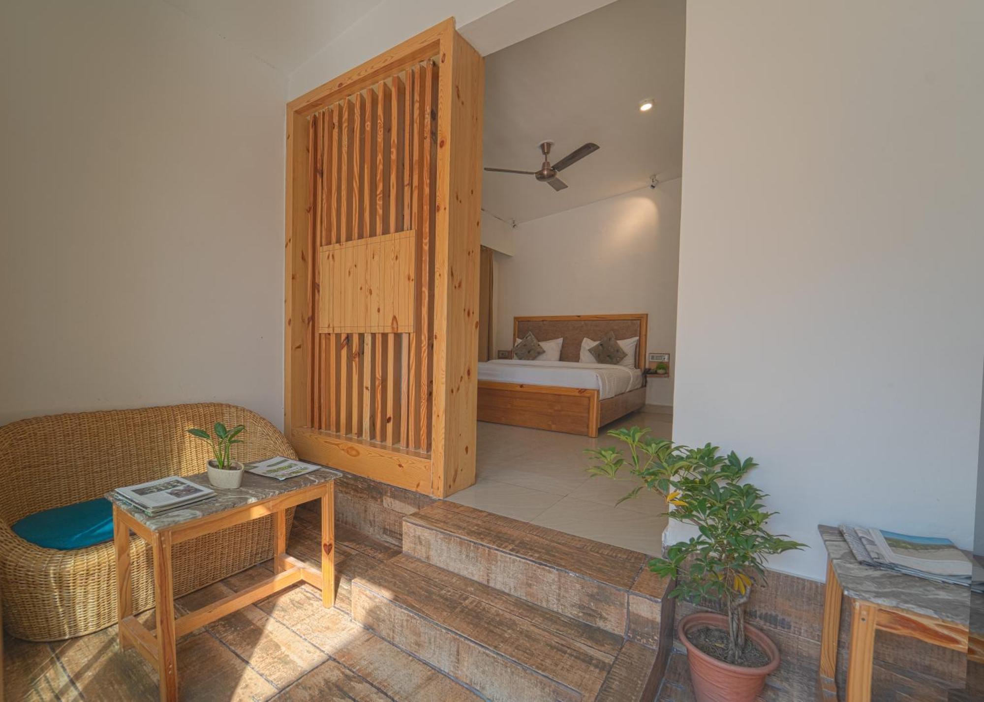 Swiss Cottage And Spa By Salvus Rishikesh Bagian luar foto